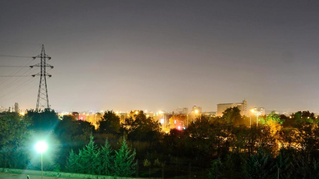 Domus Aparthotel Скопье Экстерьер фото