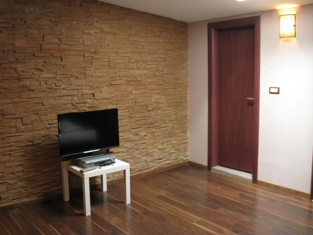 Domus Aparthotel Скопье Экстерьер фото