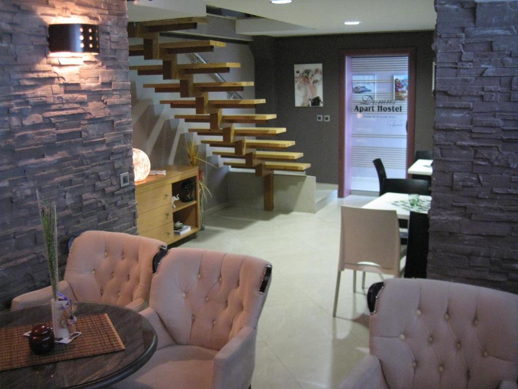 Domus Aparthotel Скопье Экстерьер фото
